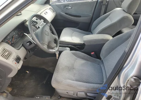 2002 Honda Accord Ex z USA, uszkodzony, nr VIN 1HGCG66882A155774